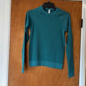 NWT LULULEMON Rest Less Pullover Top